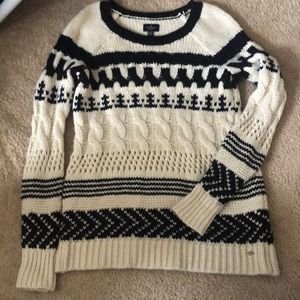 american eagle sweater